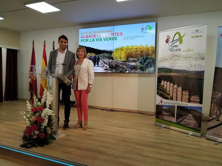 La Diputación presenta la ruta senderista que irá de Albacete a Cortes por la Sierra de Alcaraz