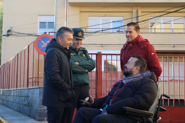 El subdelegado visita las obras en las oficinas del EMUME en el acuartelamiento La Roda