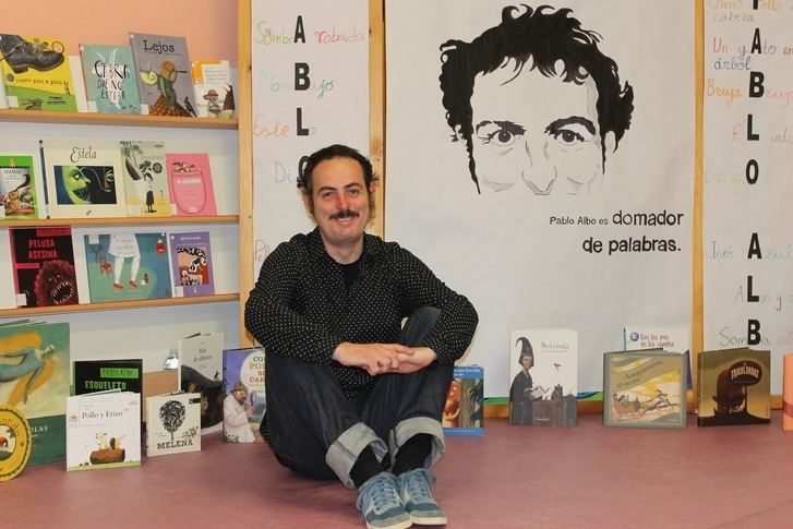 La Roda recibe al escritor y cuentista Pablo Albo en un programa de taller de narración oral