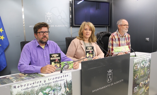 La Universidad Popular de Albacete acoge una nueva edición de la semana micológica