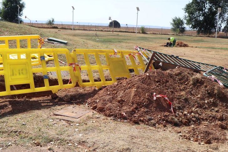 González de la Aleja: “Es deplorable el estado de abandono y desidia del parque de los Pinares del Júcar'