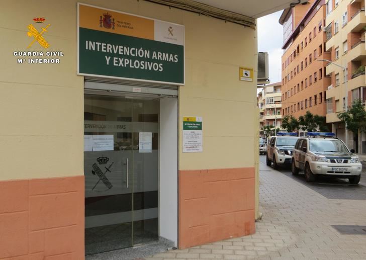 La Guardia Civil de Albacete inicia la atención personalizada en las intervenciones de armas de la provincia