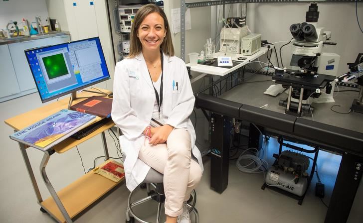 Juliana Rosa, científica del Hospital de Toledo, obtiene un contrato del programa Ramón y Cajal de la Agencia de Investigación