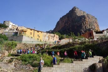 Soleado día en Aýna en una nueva ruta de senderismo de la Diputación Provincial