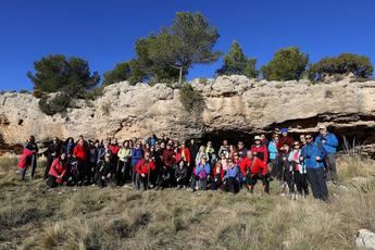 Alpera disfrutó de un día soleado el pasado domingo en la ruta senderista