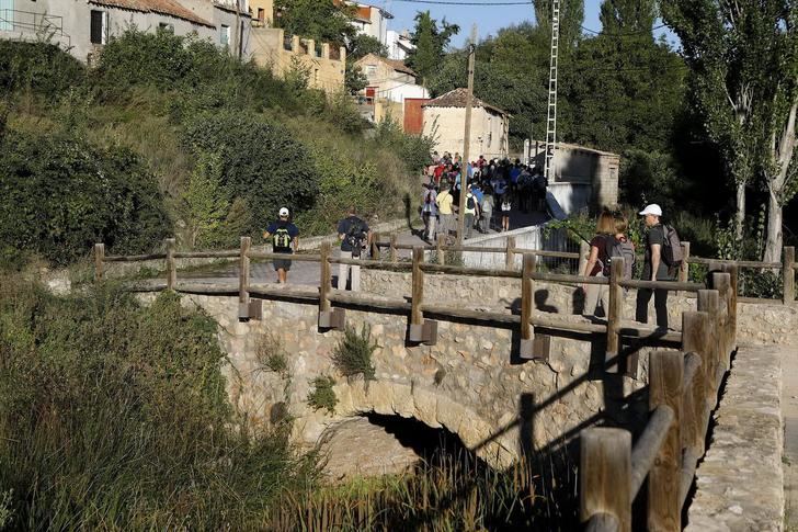 Espectacular día en la ruta senderista de la Diputación en Casas de Lázaro