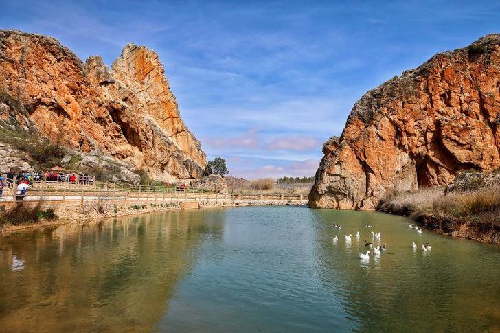 Regresan, tras el parón festivo, las Rutas de Senderismo de la Diputación, con doble cita en Fuentealbilla y El Bonillo