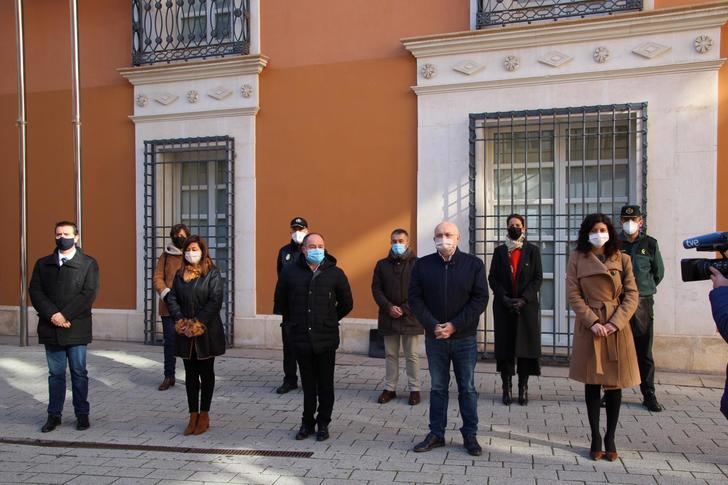 El Ayuntamiento de Albacete se suma a la condena del último asesinato por violencia machista