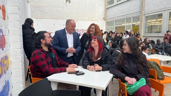 5.000 personas han dado cita en la Fiesta del Árbol en el Jueves Lardero de Albacete 