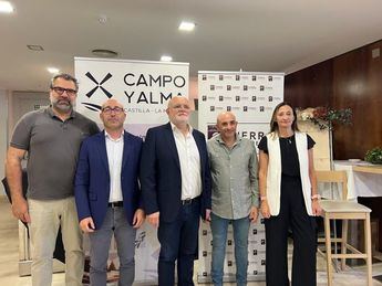 El Gobierno de Castilla-La Mancha presenta los vinos de la región ante los hosteleros de Albacete