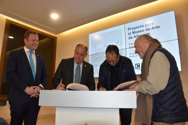 El Ayuntamiento anuncia la compra del edificio del Banco de España para convertirlo en el Museo de Arte de Albacete