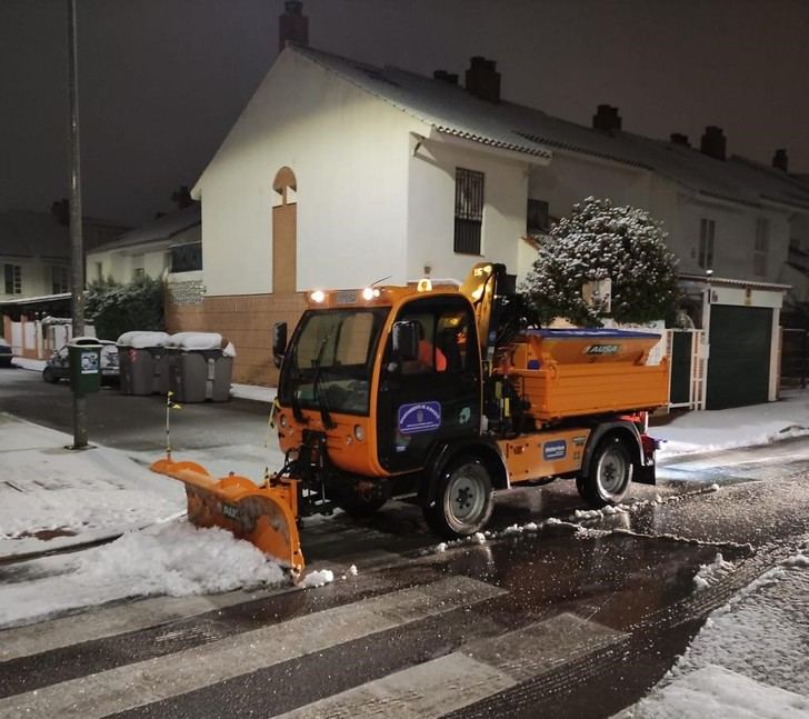 400 personas trabajan de forma ininterrumpida para mitigar los efectos del temporal en Albacete