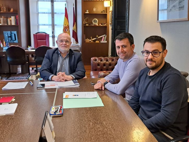 El Gobierno de Castilla-La Mancha atiende las demandas del Ayuntamiento de Hoya Gonzalo