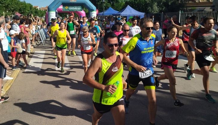 Óscar Víllora y Carmen Risueño vencieron en la XIII Carrera Popular de San Pedro