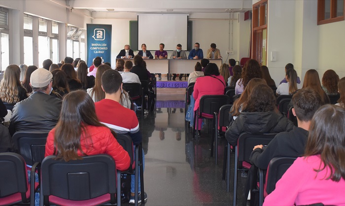 El Ayuntamiento Albacete ofrece sus recursos de empleabilidad a alumnos que participan en II edición de la Semana de la FP