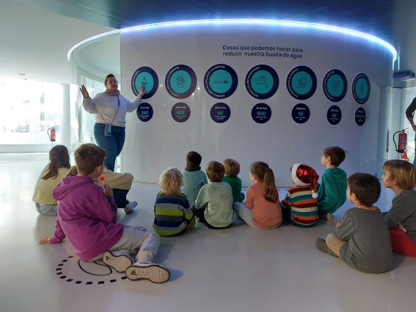 Continúan los talleres y las visitas navideñas en el Centro de Interpretación del Agua de Albacete