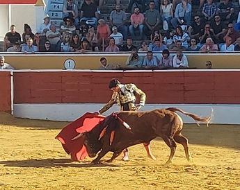 El mal manejo de los aceros imposibilitaron el triunfo de los toreros en Villarrobledo
