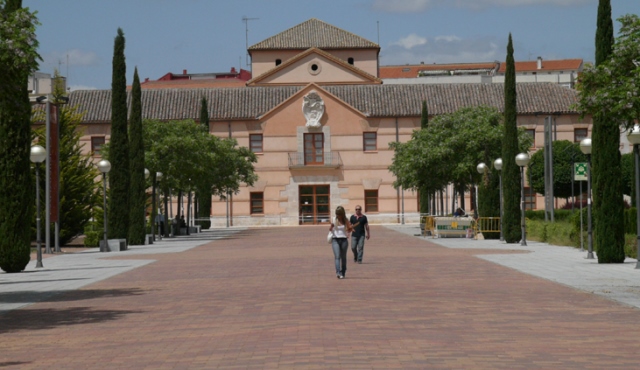 La obligatoriedad de vacunarse contra el COVID-19 enfrentará a 15 equipos en la Liga de Debate Universitario de la UCLM