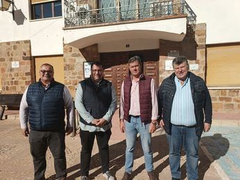 La renovación de la red de agua potable y el arreglo de camino rurales, entre los objetivos más inmediatos del alcalde de Villapalacios