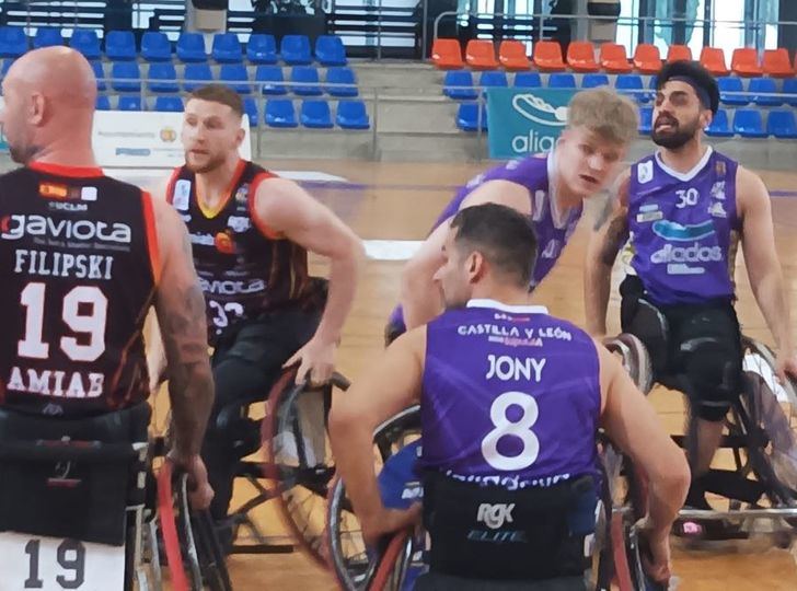 El BSR Amiab Albacete vence a Fundación Aliados y se marcha líder al parón (36-91)