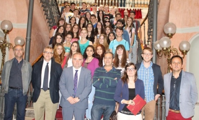 Alumnos de Alemania visitan el Palacio de la Diputación, dentro de un programa de intercambio con el IES Andrés de Vandelvira