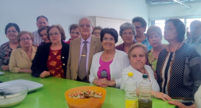 Fin de curso del Taller de Cocina de la asociación del barrio Santa Teresa