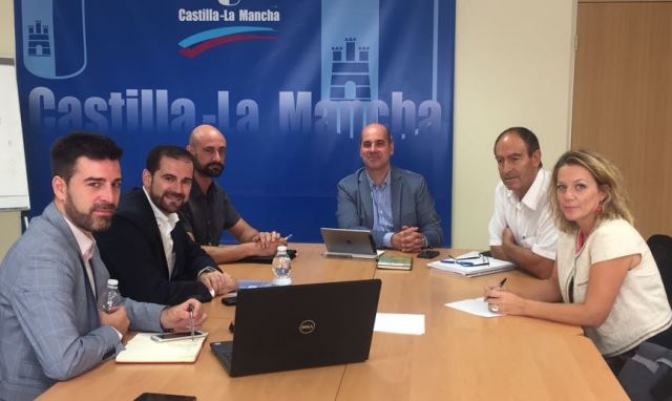 Los empresarios de Romica trasladan a la Junta de Castilla-La Mancha sus reivindicaciones