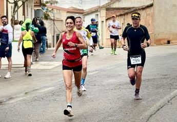 Abengibre se prepara para la XVIII Carrera Popular Pino Juan Molinera con 700 corredores inscritos