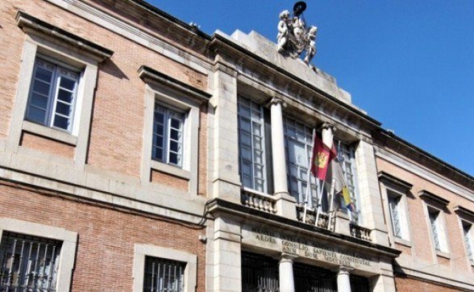 La deuda de Castilla-La Mancha ha crecido esta legislatura menos que la media nacional