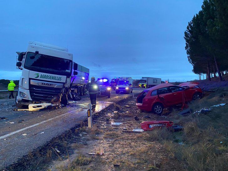 Trasladado a Albacete un hombre de 34 años herido en una accidente de tráfico en Villanueva de la Jara (Cuenca)