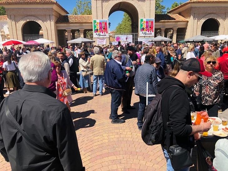 Gran apoyo a Acepain Albacete en su V Concentración de Cortadores para lograr fondos para la investigación contra el cáncer