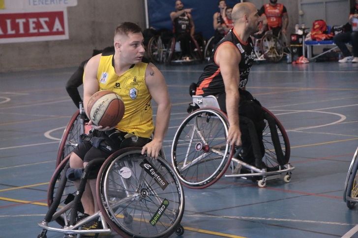 El BSR Amiab fue un rodillo ante el ADEIN Tenerife