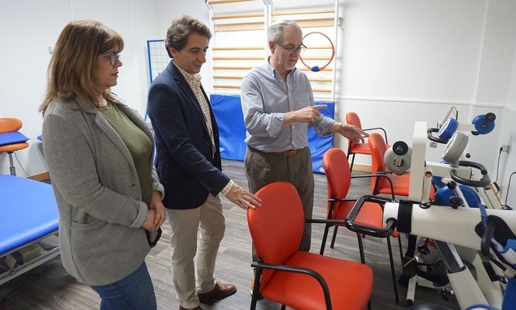 Aguas de Albacete agradece a la Asociación de Esclerosis Múltiple de la ciudad el Premio “25 Aniversario”