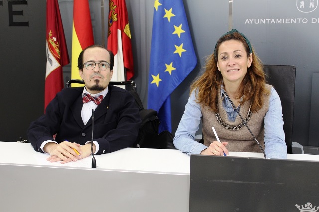 El Ayuntamiento de Albacete pone en marcha una nueva edición del programa de becas a jóvenes titulados
