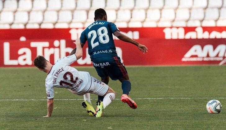 El Albacete recibe al Gijón en un partido decisivo para tener más cerca la permanencia