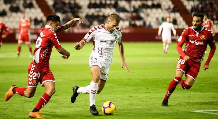 El Albacete Balompié se impuso con claridad al Nástic de Tarragona (2-0)