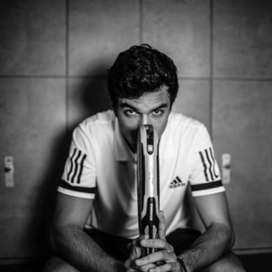 Ale Galán, el jugador total de Adidas pádel