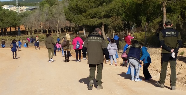 Alpera (Albacete) celebra el Día del Árbol en varias jornadas y con los jóvenes como grandes protagonistas