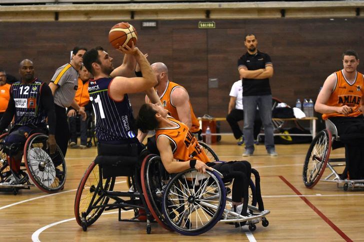 Derrota del BSR Amiab Albacete ante el Amfiv en un partido muy disputado (78-87)