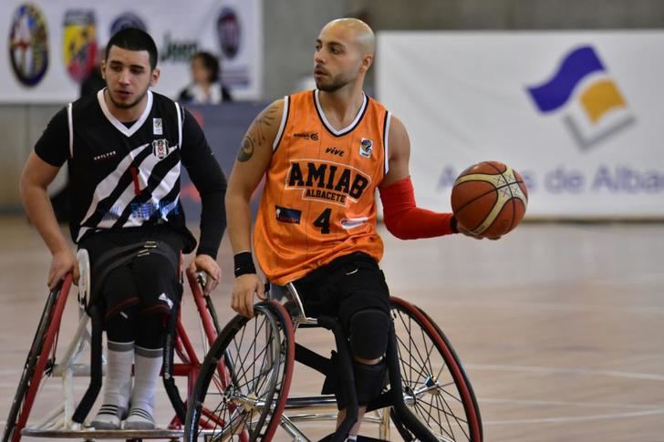 El BSR Amiab Albacete, muy lejos de su nivel, debutó con derrota en los cuartos de final ante el Thuringia (76-49)