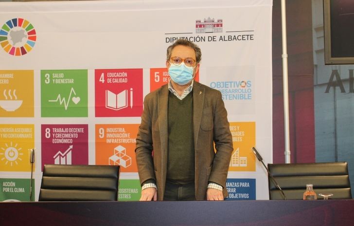 El PP Albacete insiste en que García dimita como diputado provincial por los “errores en la vacunación”