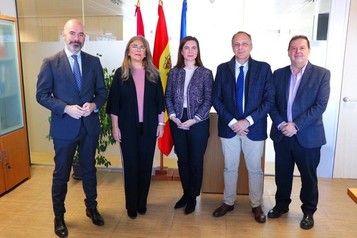 Apoyo unánime en C-LM a la puesta en marcha de la categoría de Técnico Medio Sanitario en Farmacia