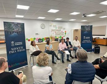 Asambleas en cinco distritos de Albacete: un espacio para que los vecinos expresen sus inquietudes