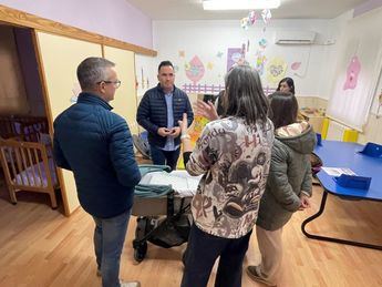 Pascual Molina destaca la calidad del personal y las instalaciones en las escuelas infantiles