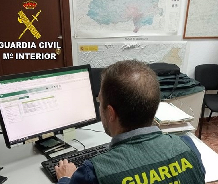 Detenido en Argamasilla de Alba por acoso en línea: la Guardia Civil actúa contra el Stalking