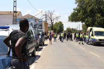 Dos nuevos positivos de coronavirus de los inmigrantes que estaban en el asentamiento de la carretera de las Peñas, en Albacete