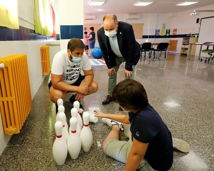 Cerca de 12 personas con distintas afecciones disfrutarán de los campamentos urbanos de Asprona en Albacete