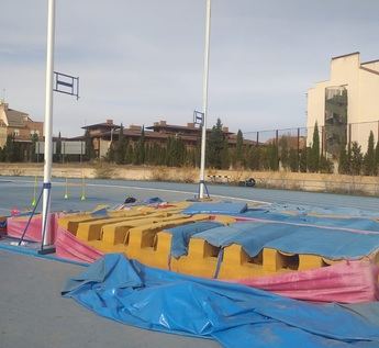 Dejadez y desidia del Ayuntamiento de Albacete con las pistas de atletismo