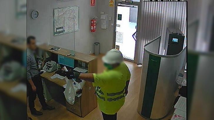 Detenido tras atracar con una pistola simulada de tres sucursales bancarias en Albacete y llevarse 12.825 euros