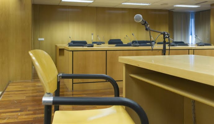 Este lunes juzgan en Albacete a un hombre acusado de maltratar y encerrar a su mujer y sus hijas en su domicilio